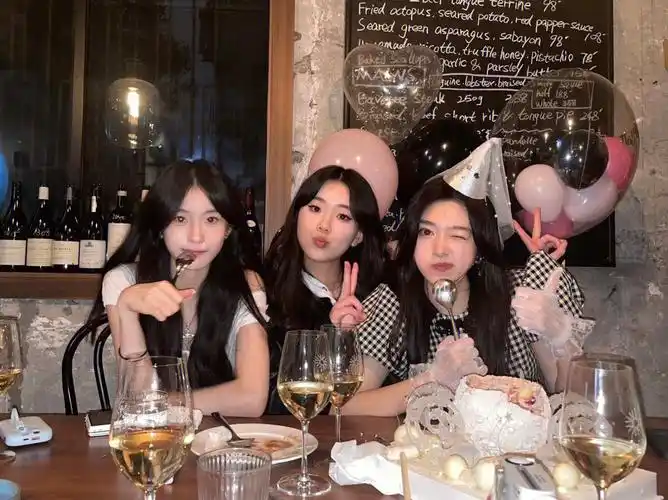 陪好朋友一起过生日就是最快乐的