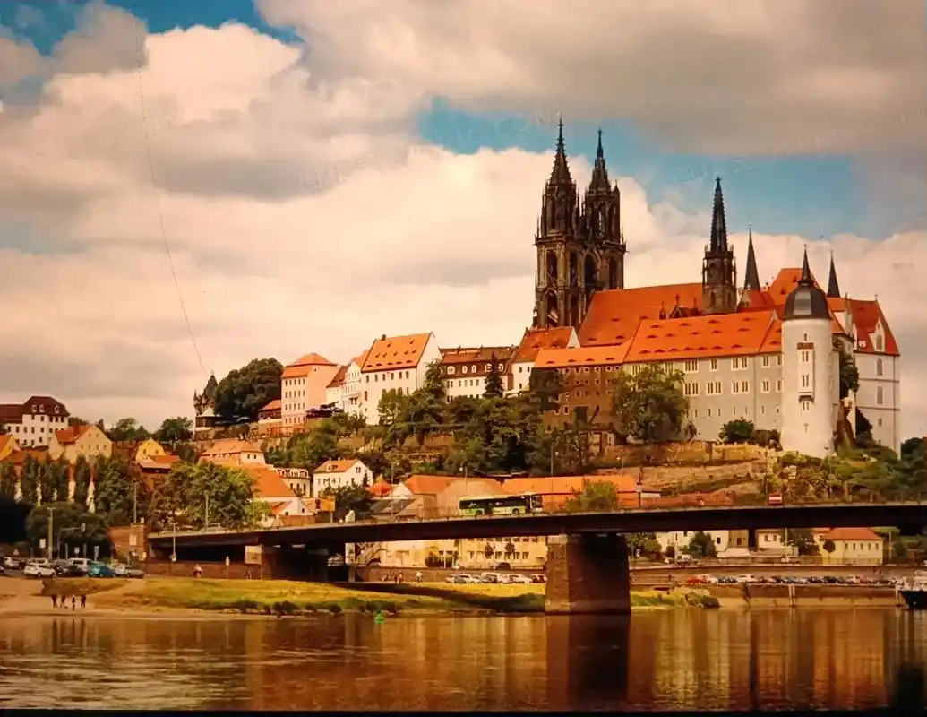 游欧洲:巴伐利亚州【纽伦堡城市】:中世纪的古城风光,欧洲的玩 - 抖音