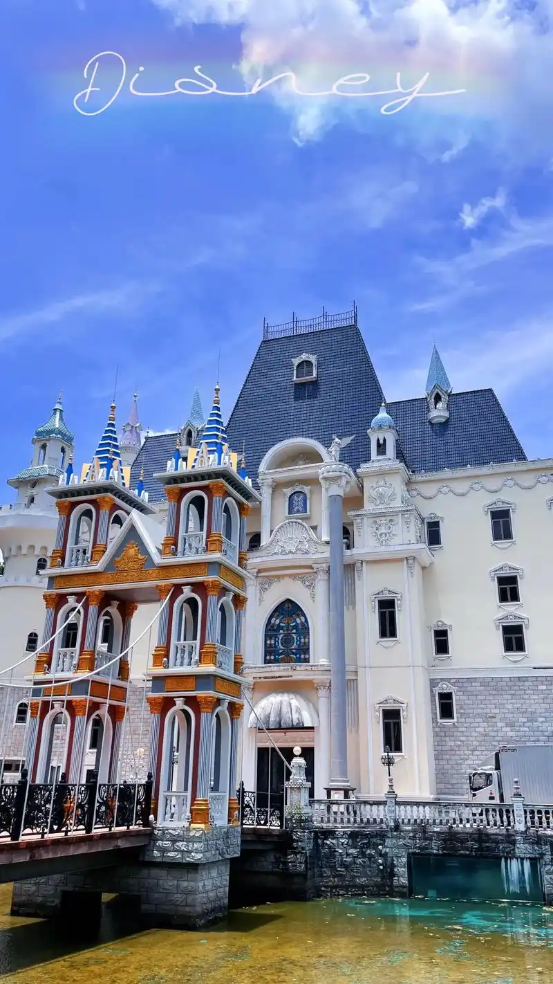 龙凤山庄.7815东莞龙凤山庄影视度假村 99门票:60～288 - 抖音