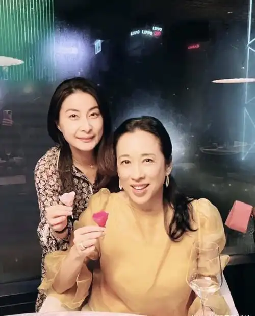 结婚11年后,再看霍启刚的婚姻,才懂娶郭晶晶是他最明智的抉择