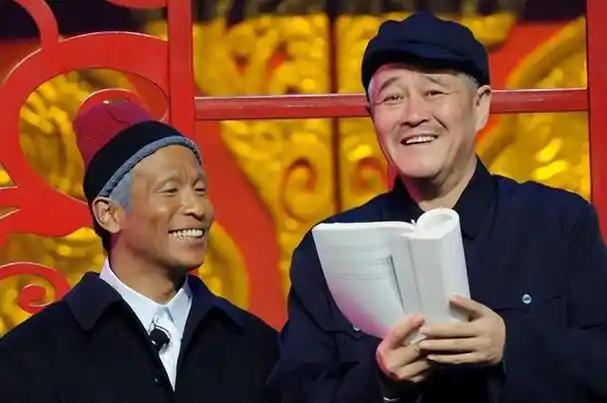 "赵本山爱徒"宋小宝:2段婚姻,二婚娶粉丝王雪,31岁生龙凤胎