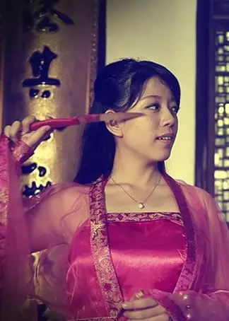 主演: 郭骏 丁凤涛 郑亚飞 高越腾 穆潇彩 类型:喜剧古装经典网络剧