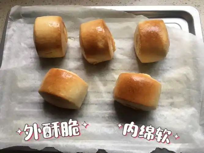 奶香的酥脆小馒头出炉了93做法超简单,喜欢的薯宝们赶紧行动起来吧