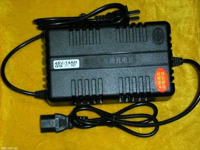 厂价直销电动车充电器,48-20an充电器,厂家充电器
