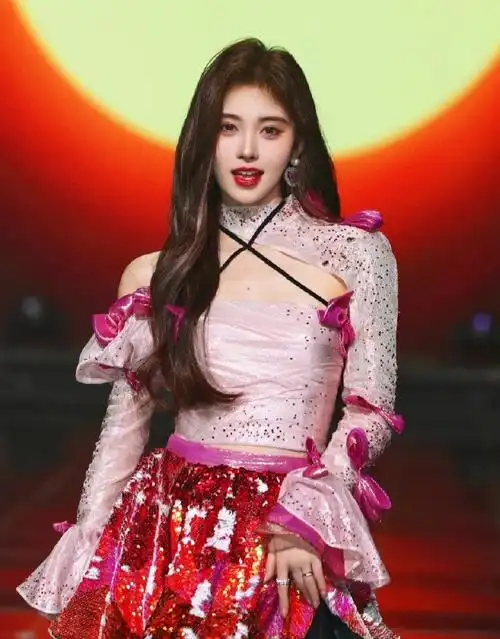 m鹿m@张艺兴@鞠婧祎@tfboys-王俊凯@tfboys-王源@tfboys-易烊千玺unn