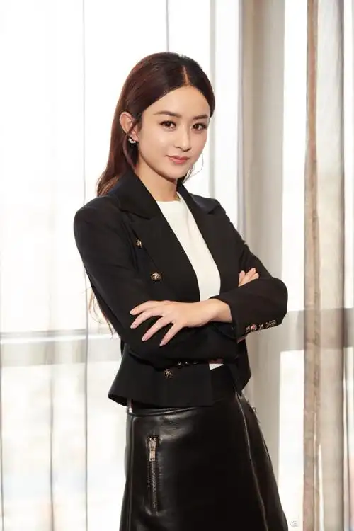 赵丽颖西装皮裙性感活动写真图片56