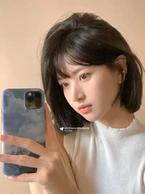 日常简约甜美一刀切短发