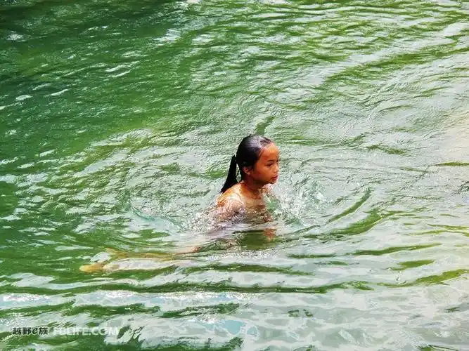 g11—偷拍裸泳(未满18周岁之族友谢绝点击) - 澳