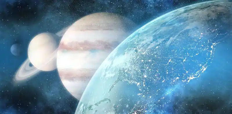 星空中美丽的四个星球