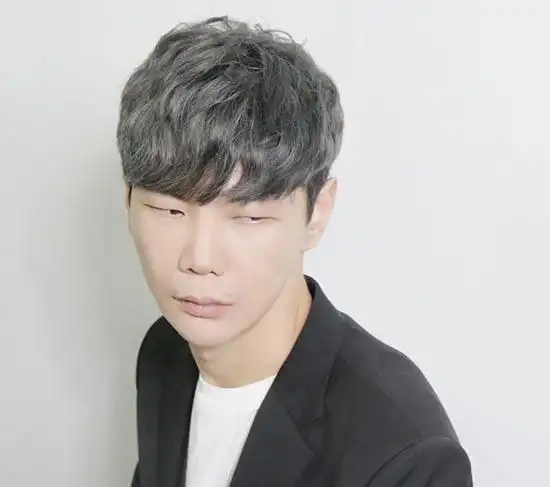 男生微卷蓬松烫发效果图,卷发图片-第2图,发型图片