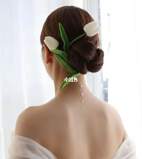 新娘低发髻盘发