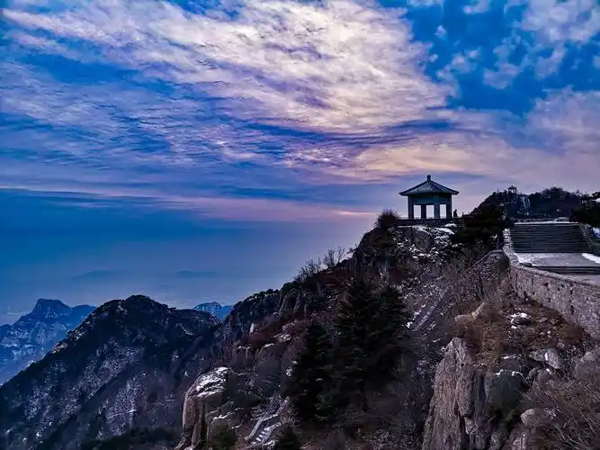 世界自然与文化双遗产——泰山,会当凌绝顶,一览众山小