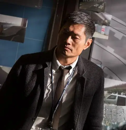 【图】tvb演员黄德斌是行走的荷尔蒙 在忠的路上慢慢前行