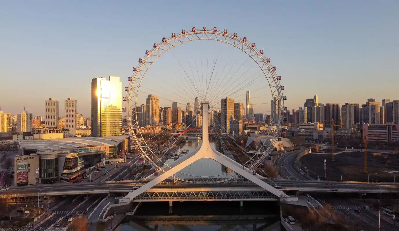 新华全媒 |天空之眼瞰天津:海河之上"桥"风景