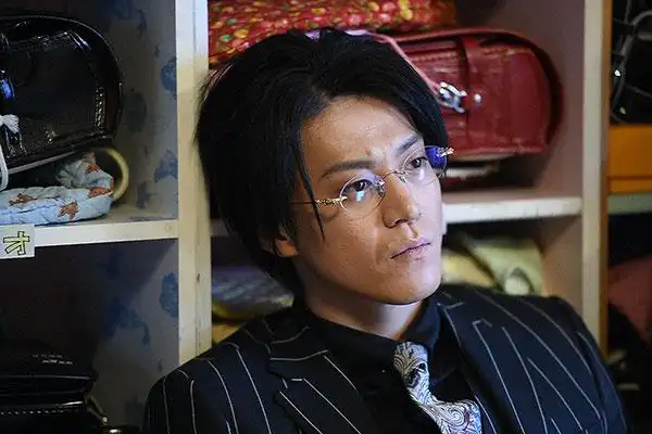 小栗旬无间双龙海报剧照图片