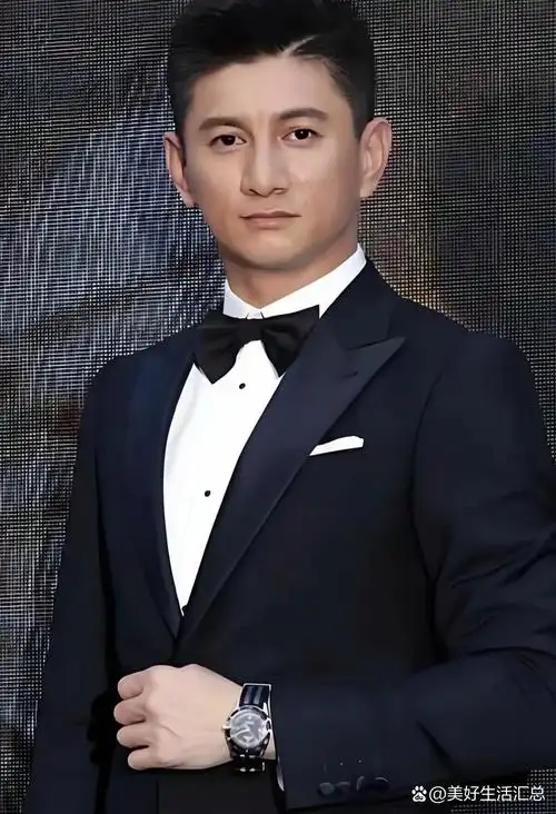 以下是吴奇隆4段感情经历的具体情况: