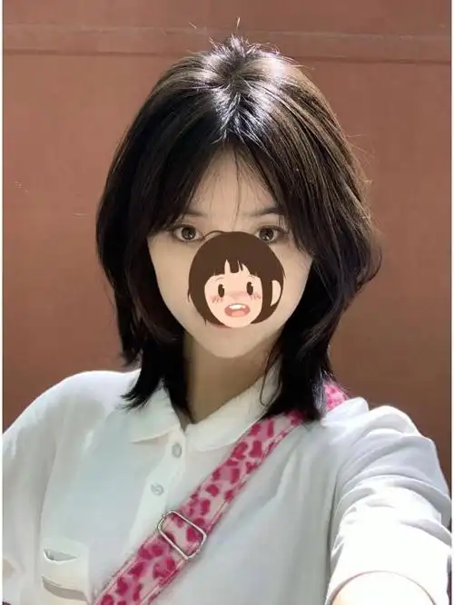 女生前短后长发型图片_小红书