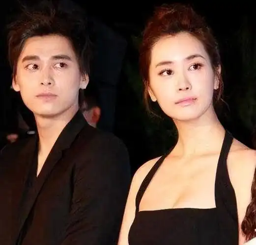 曾情陷李多海,被冯小刚当众"开车"调侃,李易峰直言正在吃中药