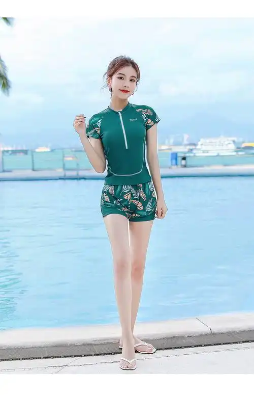 泳衣女夏分体两件套遮肚显瘦性感2021年新款平角保守大码学生泳装