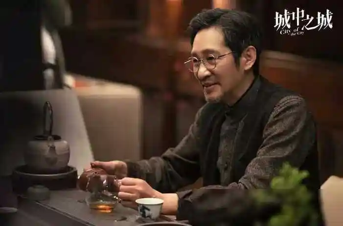 原创新剧开播爆火央视再证眼光于和伟新剧收视火爆仅播2集