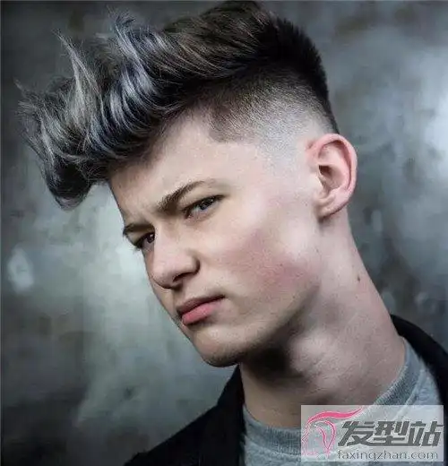 男生长刘海怎么弄好看 刘海留长型男魅力暴涨_发型站_最新流行发型