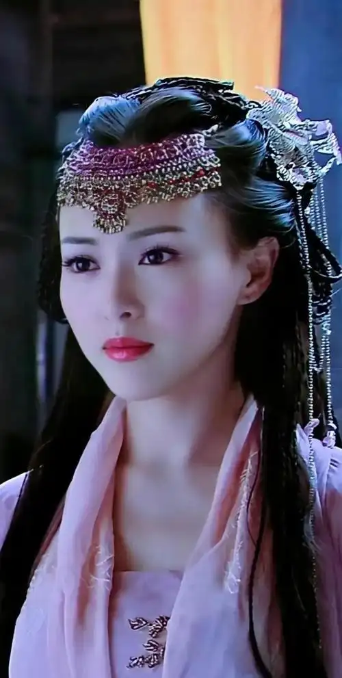 唐嫣的古装一直很让人惊艳古装照真的太惊艳了