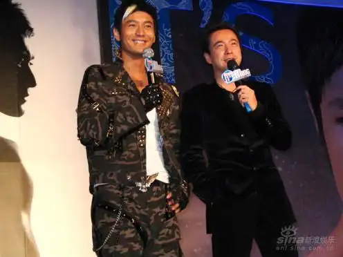 黄晓明变身全能 老板王中磊称目标是新天王(图)