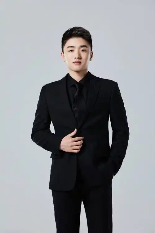 lpl选手发全明星定妆照了分组出了喻史一组gala和meiko一组