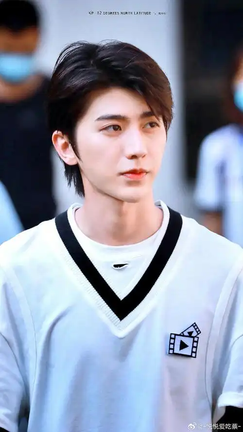 蔡徐坤##蔡徐坤ins