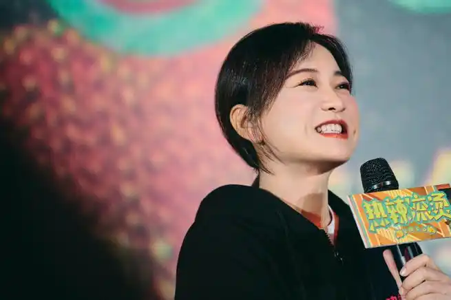 贾玲 你看到什么我就拍了什么