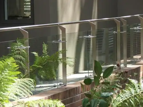 不锈钢玻璃护栏