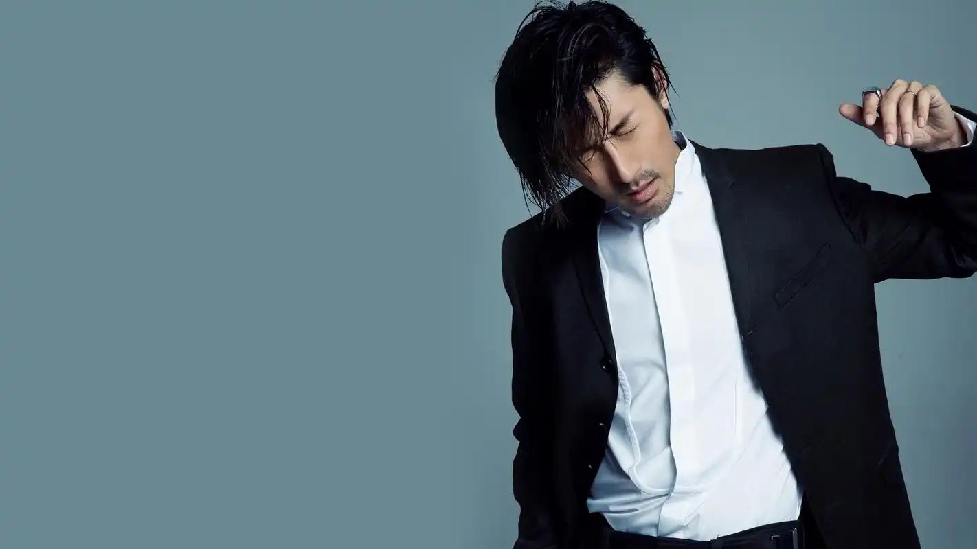 帅哥明星张鲁一西装写真电脑桌面壁纸图片下载