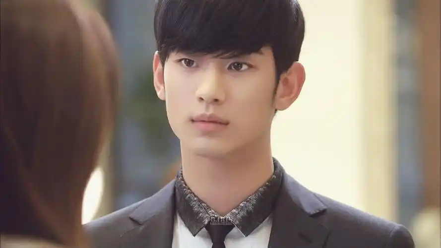 金秀贤壁纸图片