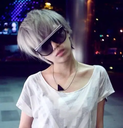 这个颜色怎么调的?《亚麻灰色》