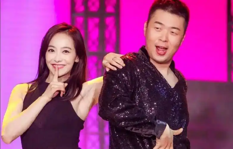 杜海涛晒与宋茜热舞照,沈梦辰留言"宣示主权",情侣胜似夫妻_照片_恋情