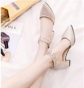 少女公主高跟鞋儿童图片