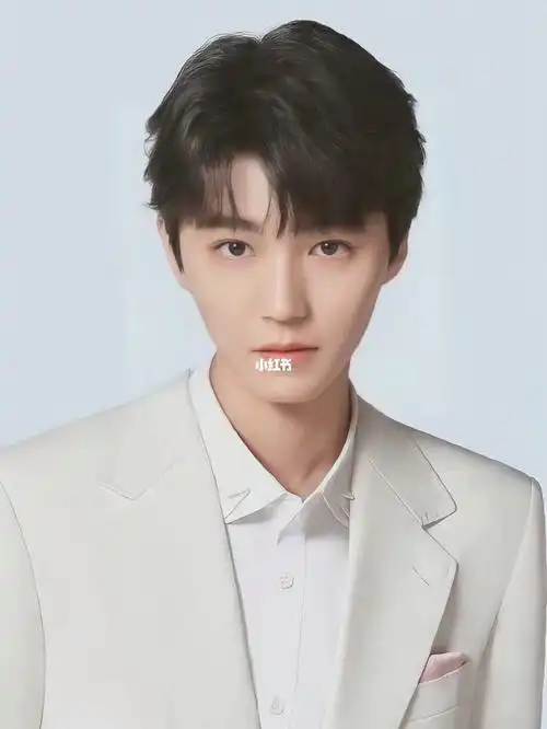 还有谁没看过王俊凯这几张证件照啊75757575