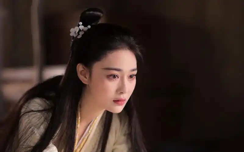 怎样评价张馨予的演技