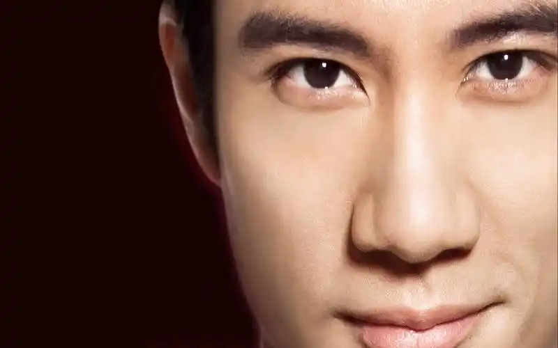 首页 桌面壁纸 王力宏帅气写真高清壁纸上一张下一张查看原图