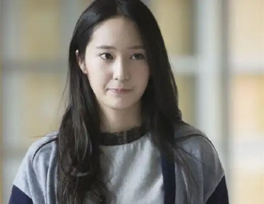 【图】朴灿烈亲吻郑秀晶照片揭秘 其实对前女友金熙秀旧情难忘