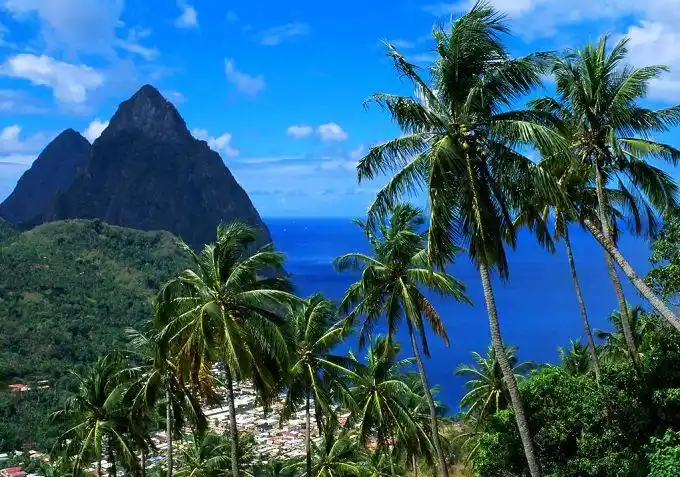 世界十大最美海岛惊世之美组图