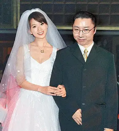 图为林志玲的前男友