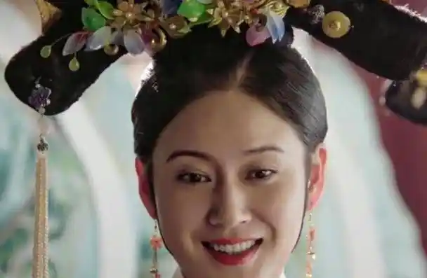 如懿传:豫嫔侍寝时,为何频频发出怪笑?难怪李玉忍不住捂耳朵!