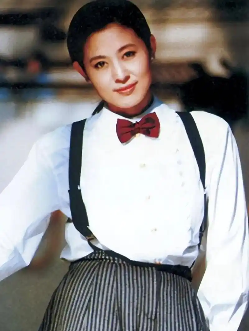 倪萍.296 出生于山东省威海市荣成市的倪萍,是中国内地女演 - 抖音