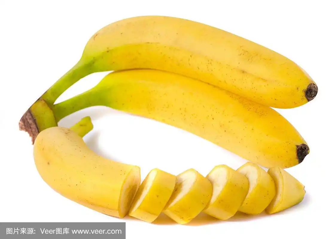 整根香蕉切成片