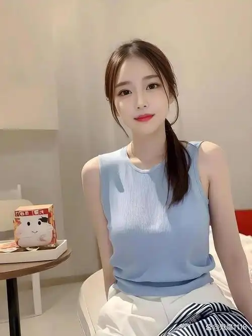 心动女生完美身材,颜值气质美女:爱如此短暂,遗忘如此漫长