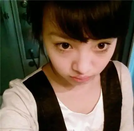 郑爽北影学生照曝光清纯可人(图)