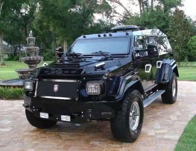 1500万的越野车税要好几百万百公里油耗58l真不是闹着玩的