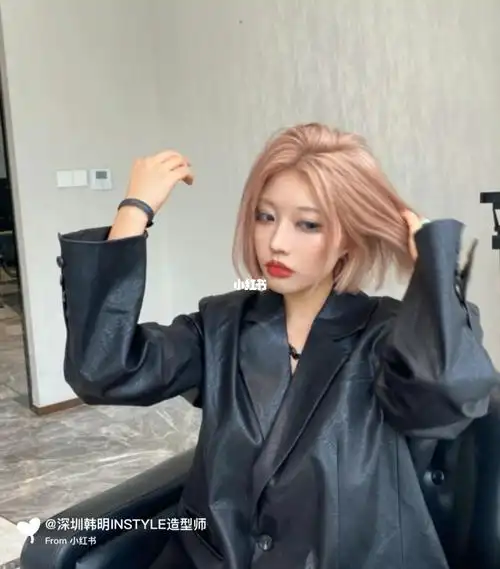 2022女生短发发色推荐奶茶灰棕发