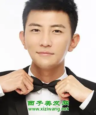 最新男生短发平头发型图片 英俊又帅气